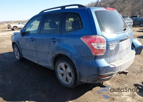 2015 Subaru Forester 2.5I Premium z USA, uszkodzony, nr VIN JF2SJADC1FH815898